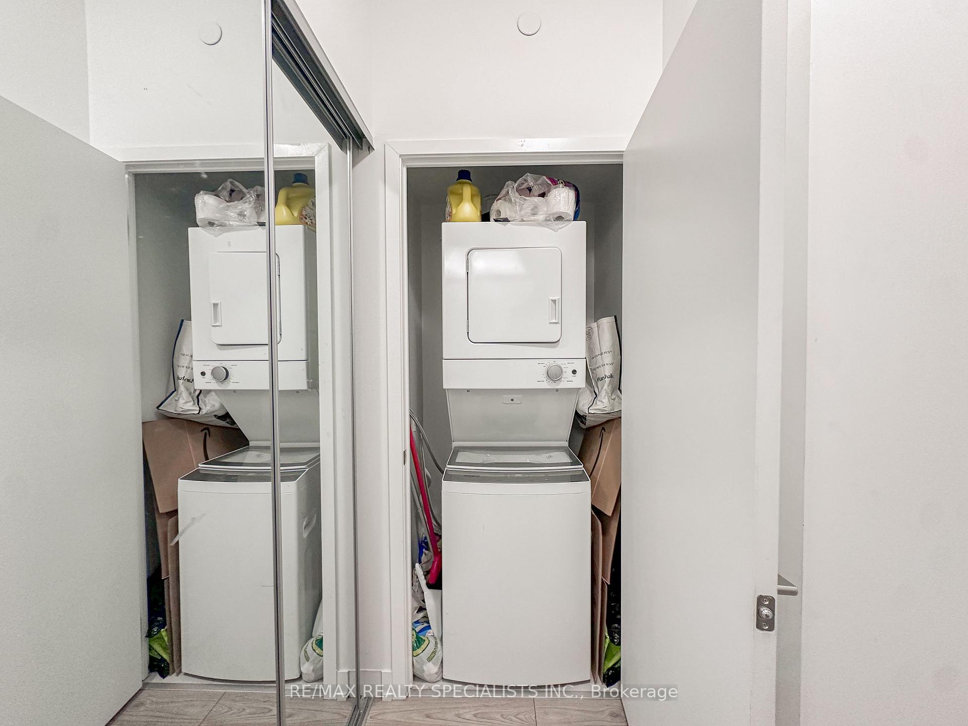 Photo 16 of Unit 2014, 10 Abeja Street, Vaughan, Concord — HOMEH