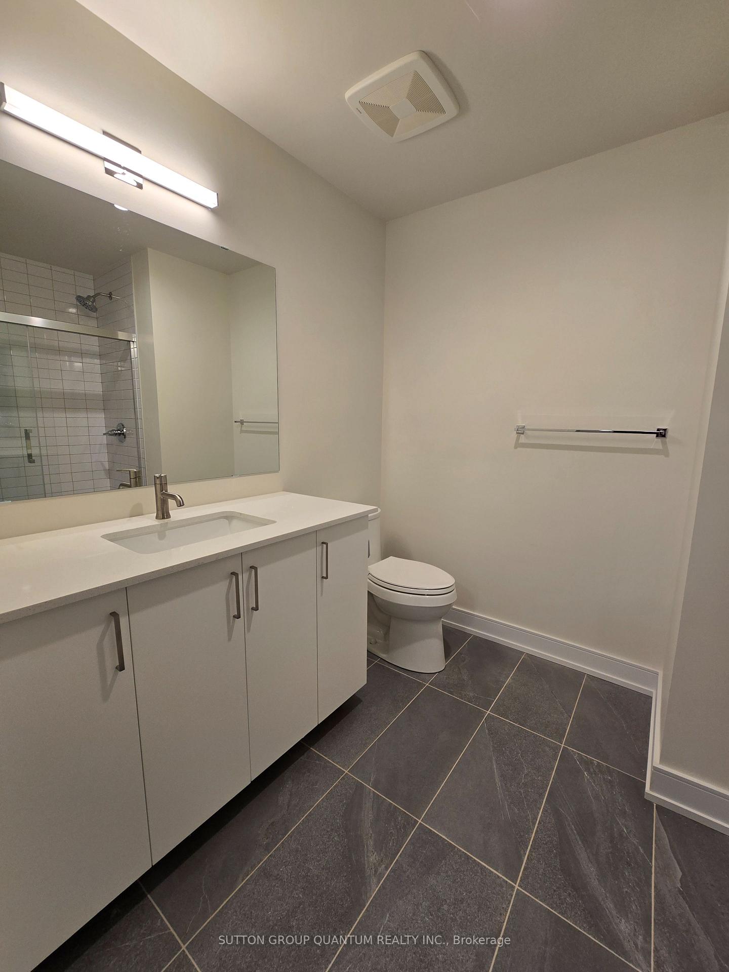 Photo 3 of Unit 206, 121 Mary Street, Clearview, Creemore — HOMEH