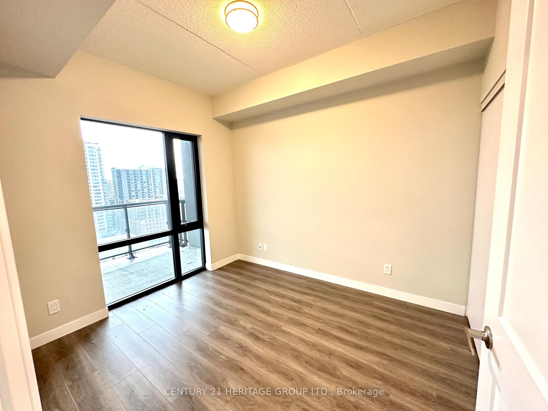 Photo 17 of Unit 1813, 15 Queen Street S, Hamilton, Central — HOMEH