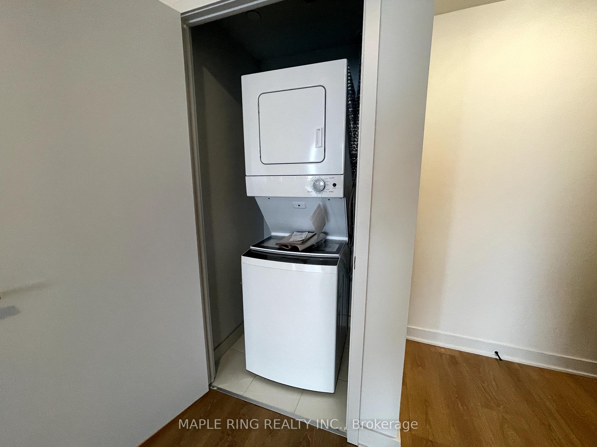 Photo 4 of Unit 2711, 2920 highway 7 Road, Vaughan, Concord — HOMEH