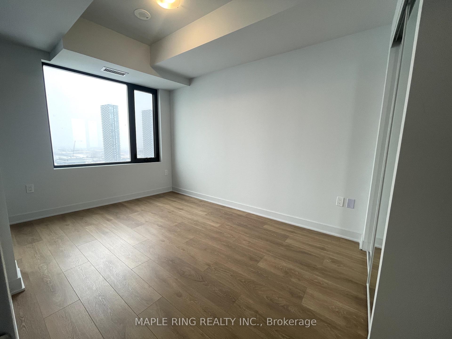 Photo 3 of Unit 2711, 2920 highway 7 Road, Vaughan, Concord — HOMEH