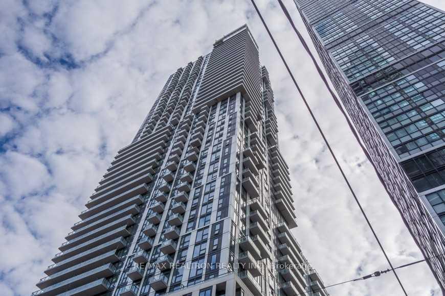 Front of Unit 3211, 251 Jarvis Street