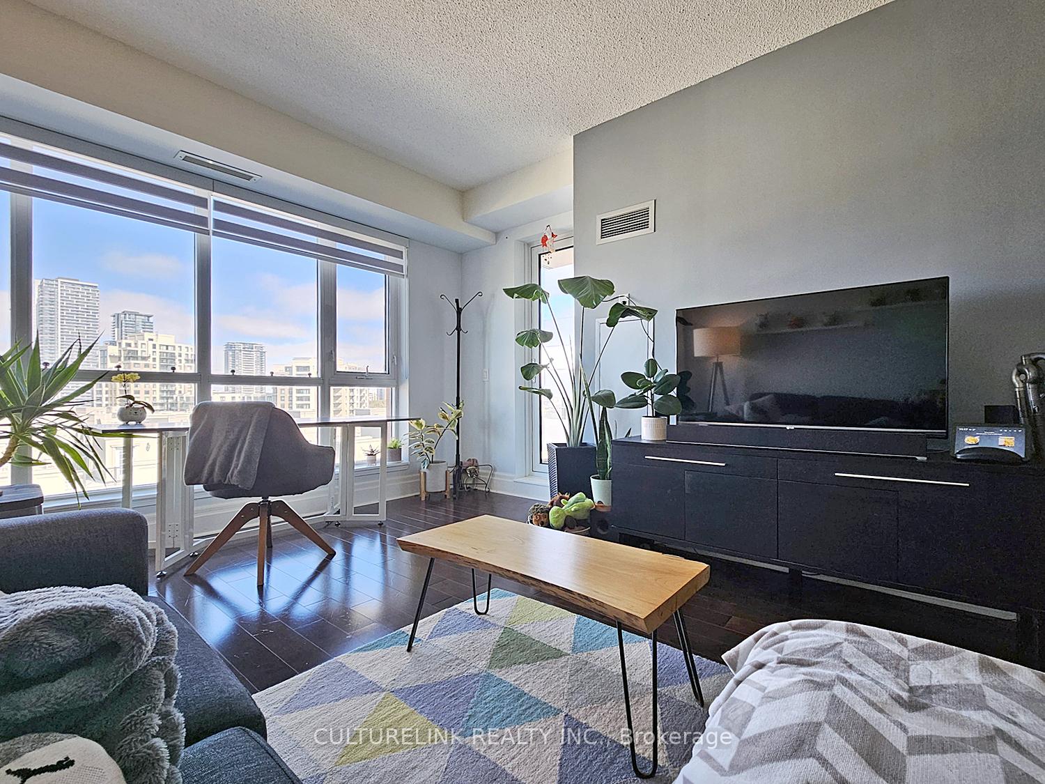 Photo 3 of Unit 616, 39 Upper Duke Crescent, Markham, Unionville — HOMEH