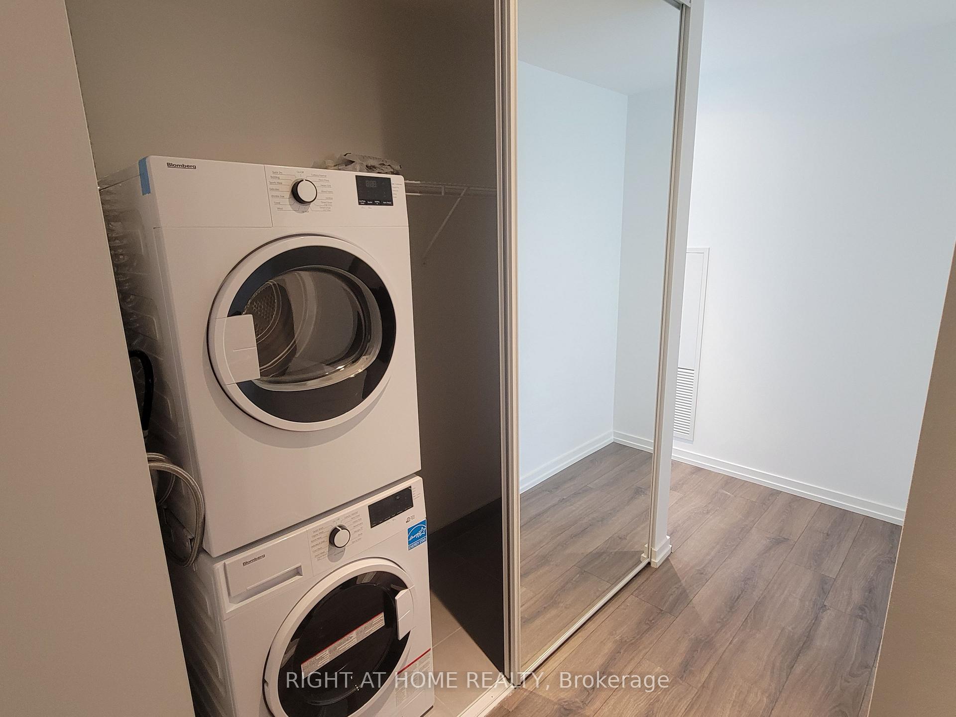 Photo 20 of Unit 2809, 7890 Jane Street, Vaughan, Vaughan Corporate Centre — HOMEH