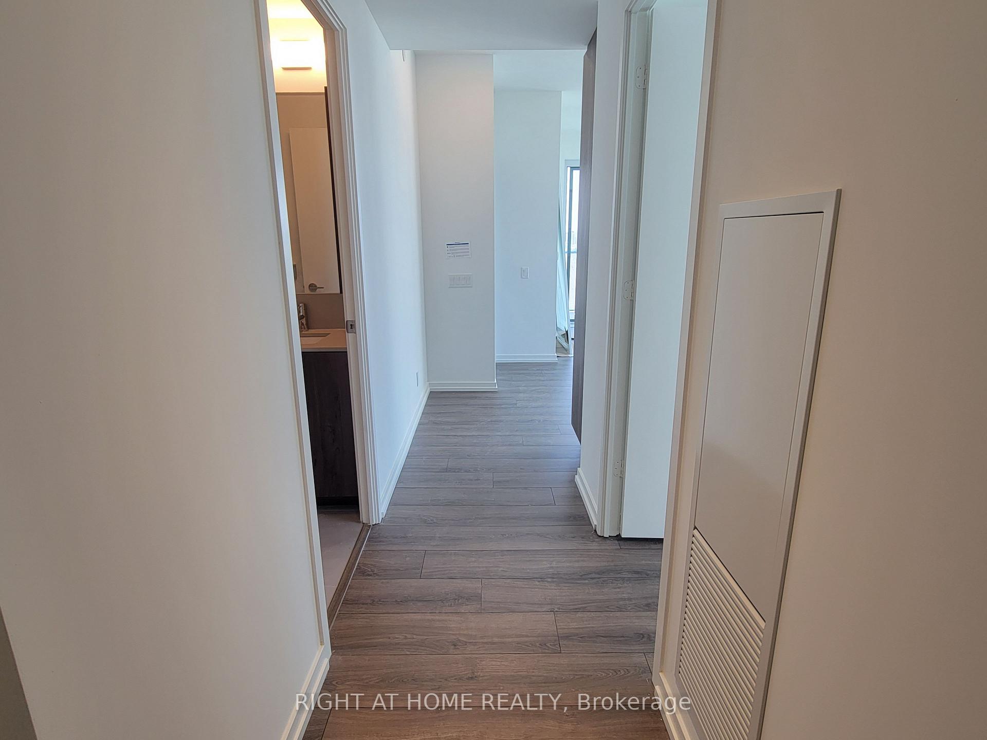 Photo 16 of Unit 2809, 7890 Jane Street, Vaughan, Vaughan Corporate Centre — HOMEH