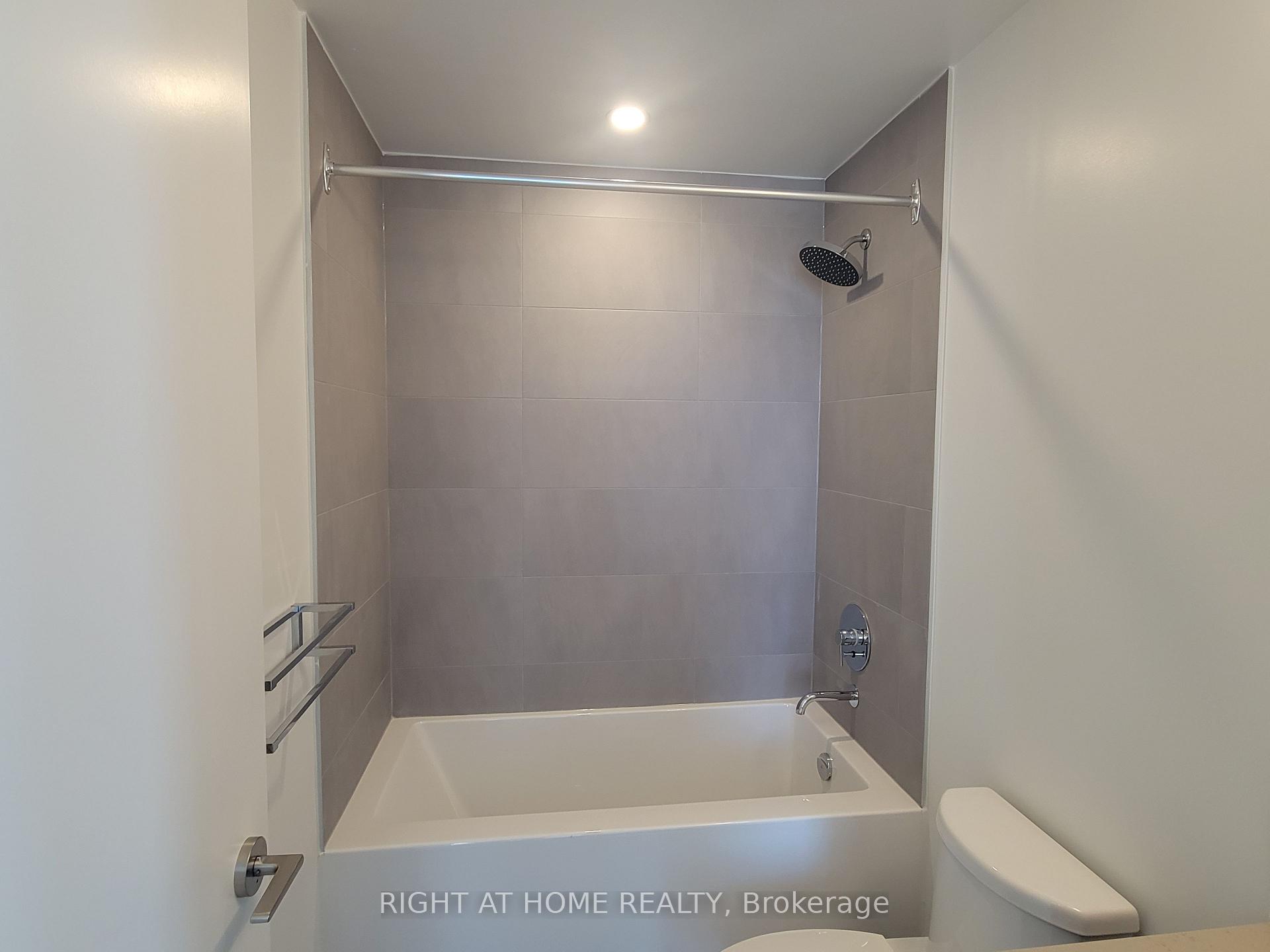 Photo 17 of Unit 2809, 7890 Jane Street, Vaughan, Vaughan Corporate Centre — HOMEH