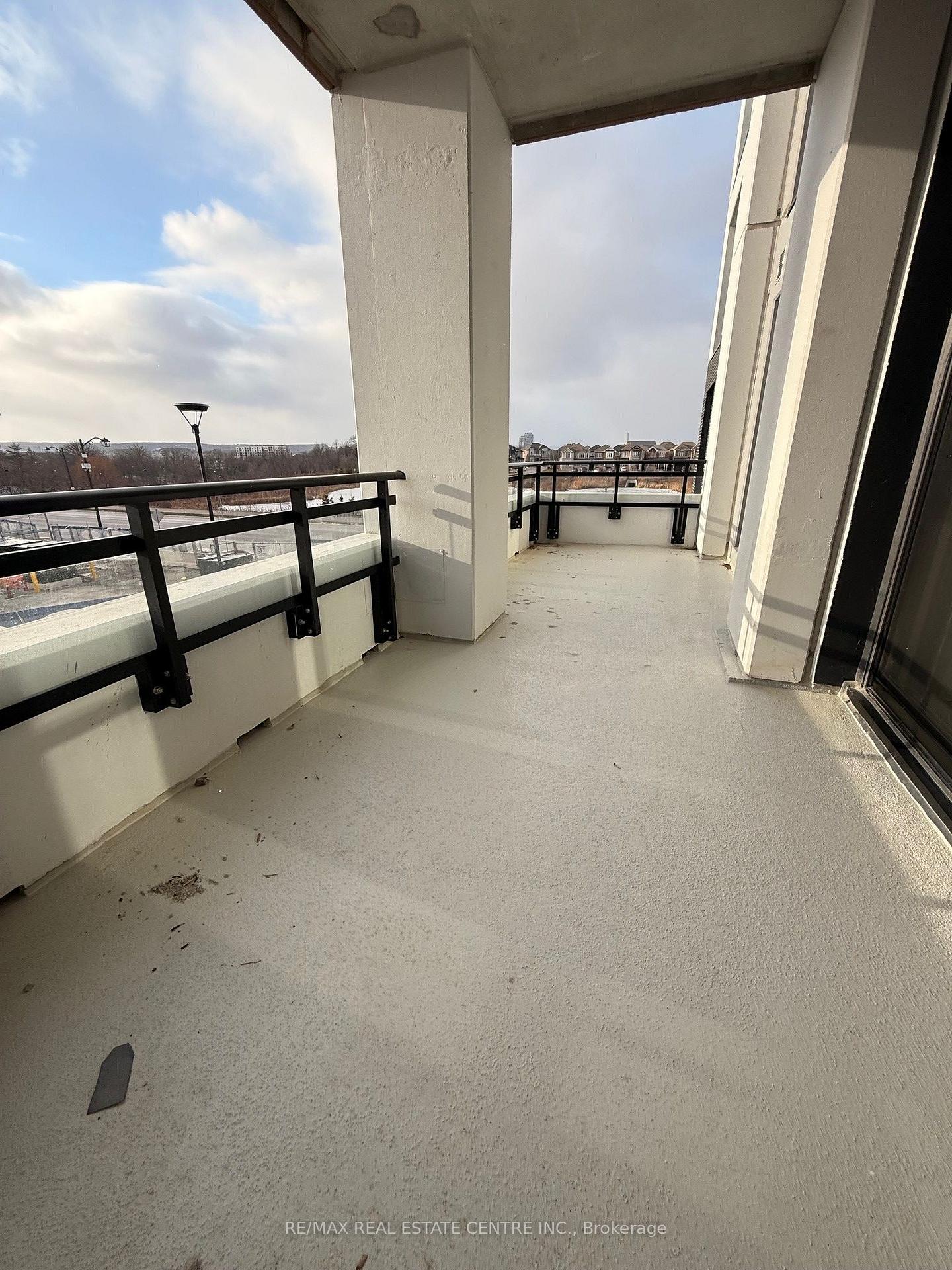 Photo 14 of Unit 211, 720 Whitlock Avenue, Milton, Cobban — HOMEH