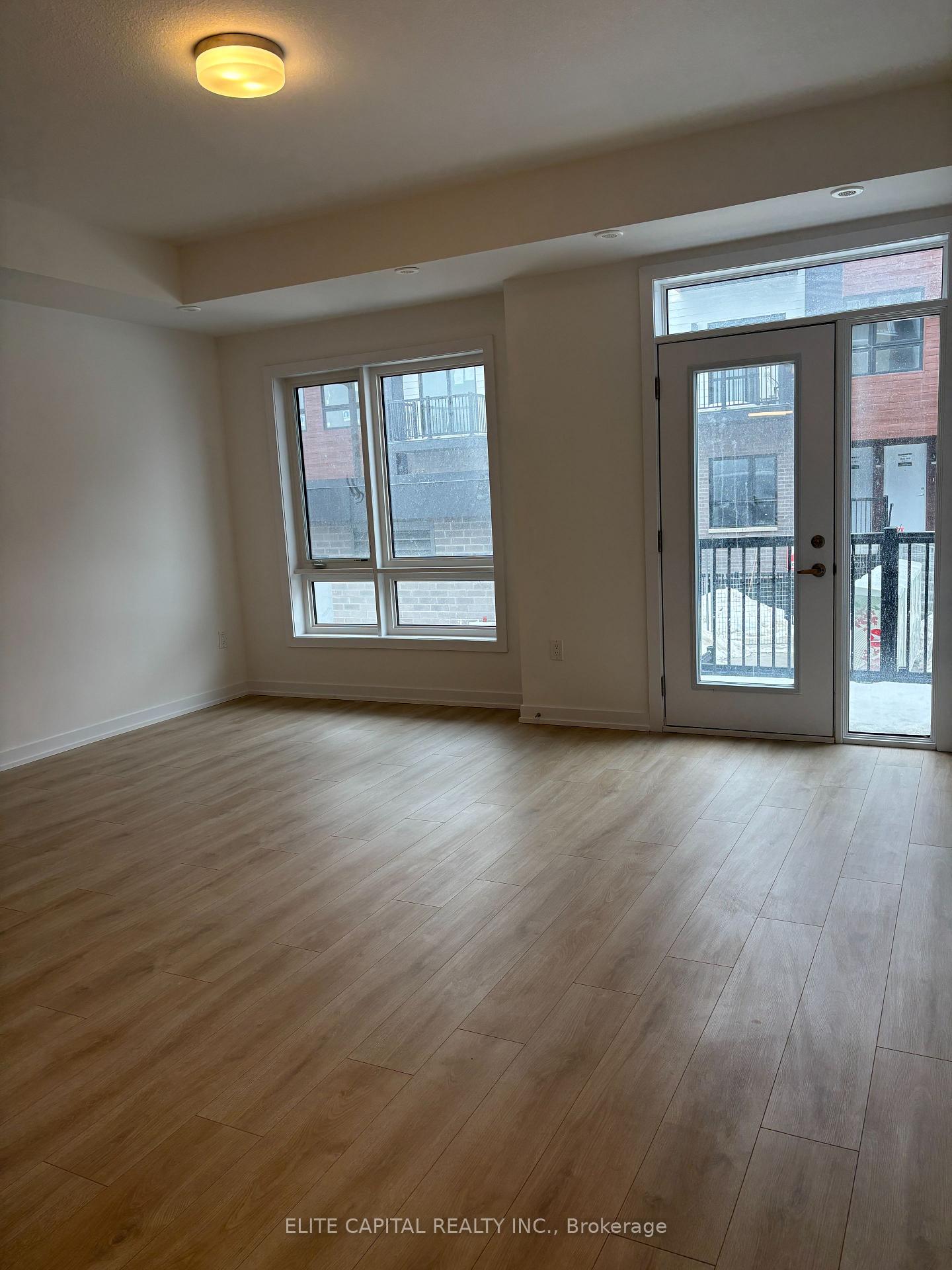 Photo 4 of Unit M12, 40 Palace Street, Kitchener — HOMEH