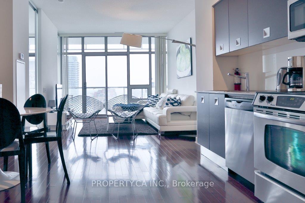 Photo 3 of Unit 3105, 33 Charles Street E, Toronto, Church-Yonge Corridor — HOMEH