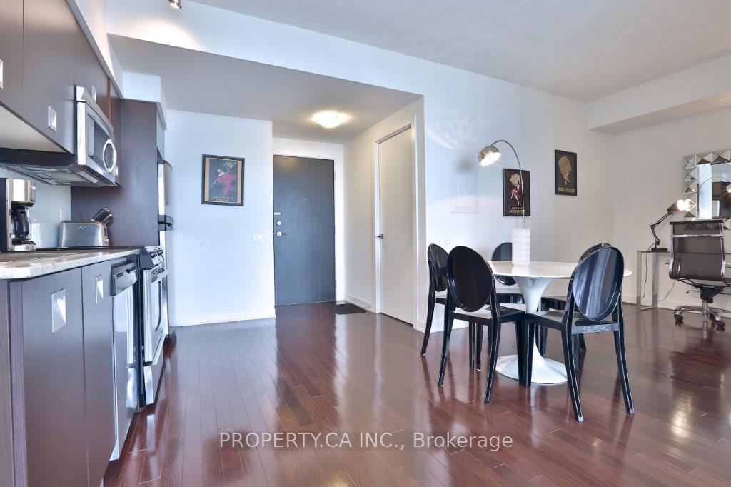 Photo 2 of Unit 3105, 33 Charles Street E, Toronto, Church-Yonge Corridor — HOMEH