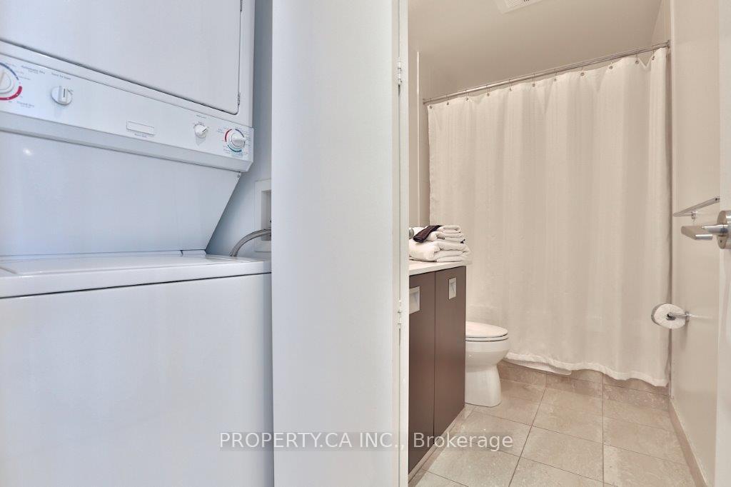 Photo 13 of Unit 3105, 33 Charles Street E, Toronto, Church-Yonge Corridor — HOMEH