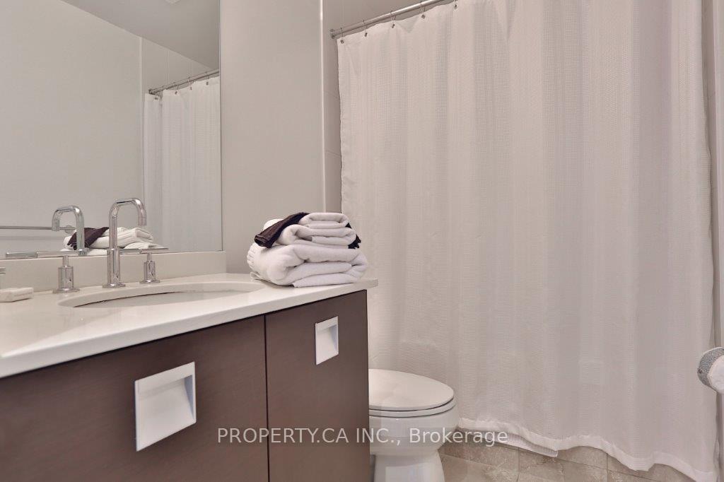 Photo 12 of Unit 3105, 33 Charles Street E, Toronto, Church-Yonge Corridor — HOMEH