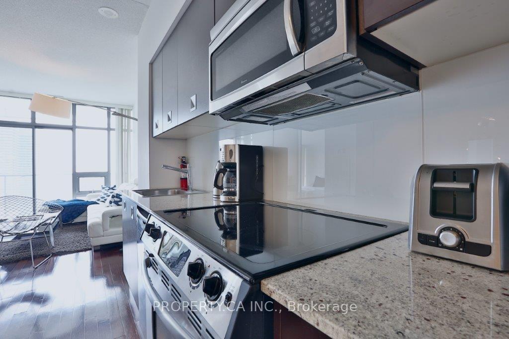 Photo 19 of Unit 3105, 33 Charles Street E, Toronto, Church-Yonge Corridor — HOMEH