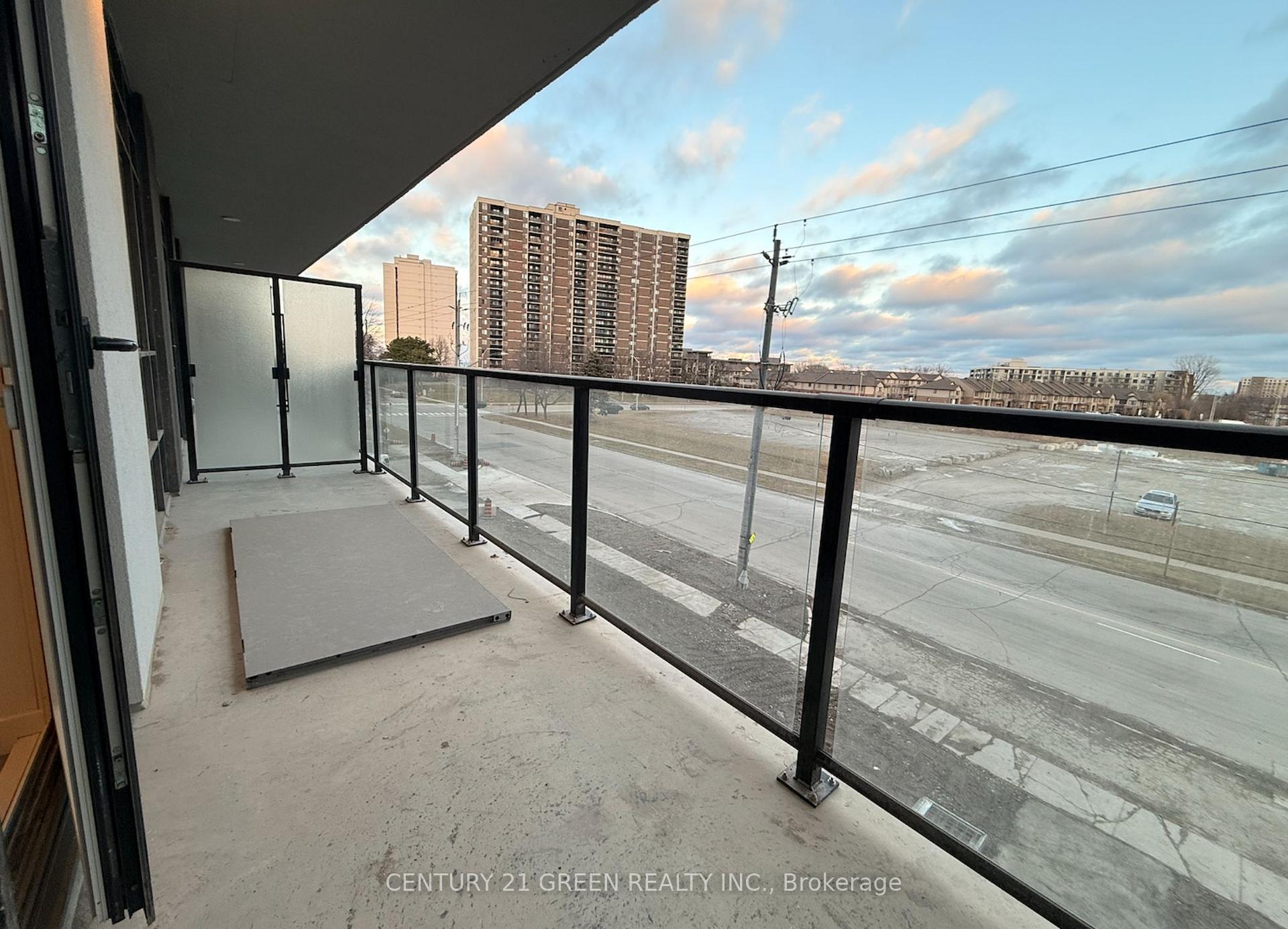 Photo 13 of Unit 314, 461 Green Road, Hamilton, Lakeshore — HOMEH