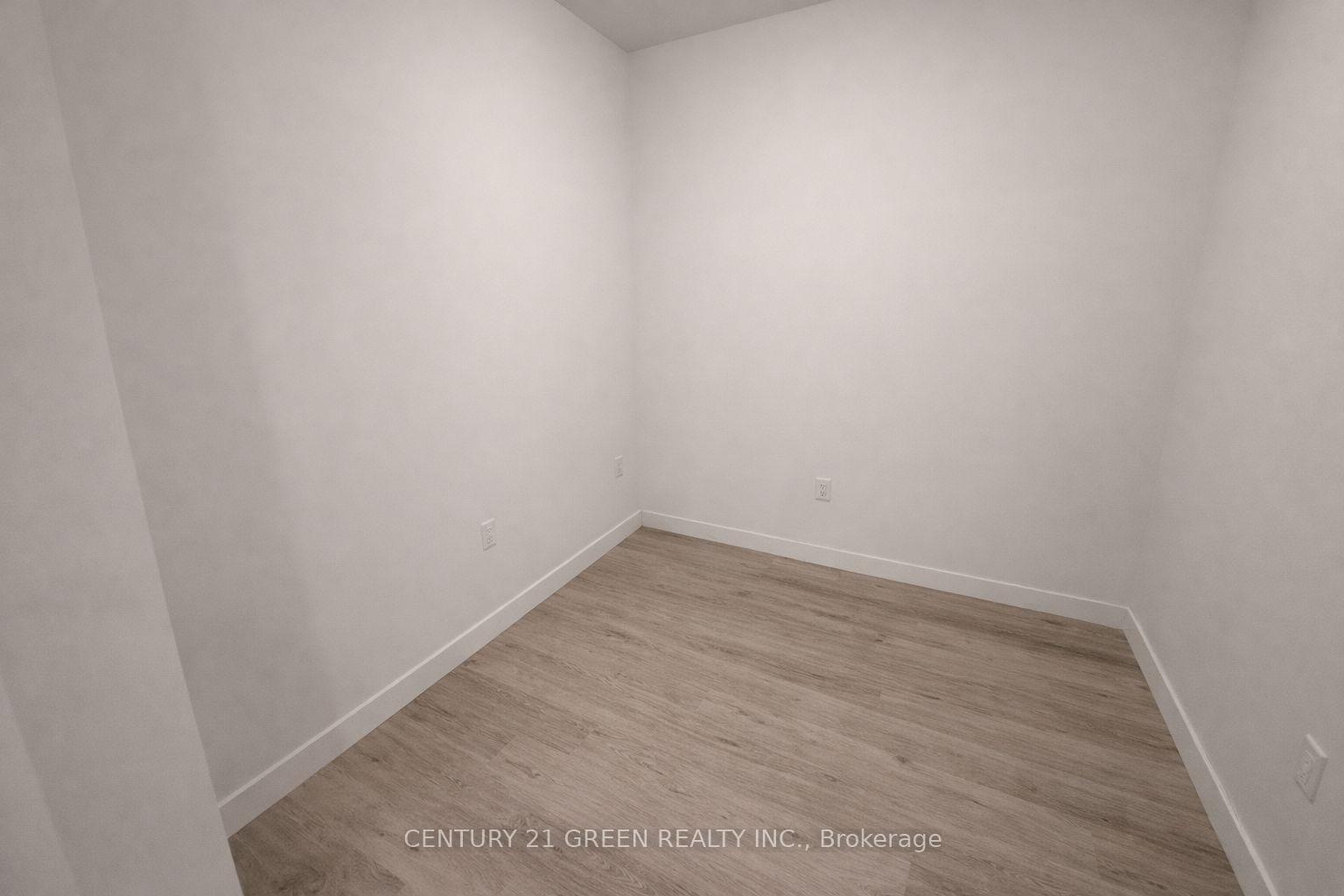 Photo 10 of Unit 314, 461 Green Road, Hamilton, Lakeshore — HOMEH