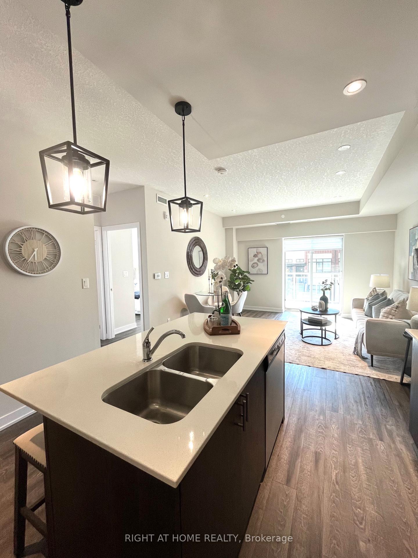 Photo 27 of Unit 214, 16 Markle Crescent, Hamilton, Ancaster — HOMEH