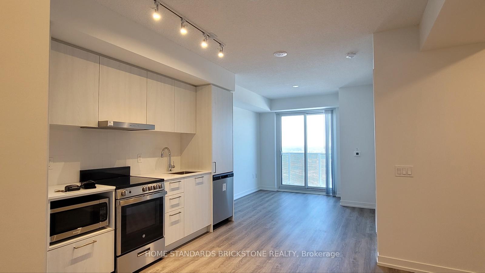 Photo 6 of Unit 1710, 195 Commerce Street, Vaughan, Vaughan Corporate Centre — HOMEH