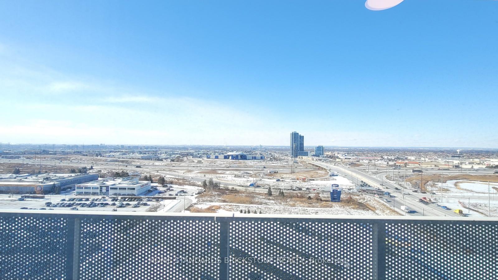 Photo 16 of Unit 1710, 195 Commerce Street, Vaughan, Vaughan Corporate Centre — HOMEH