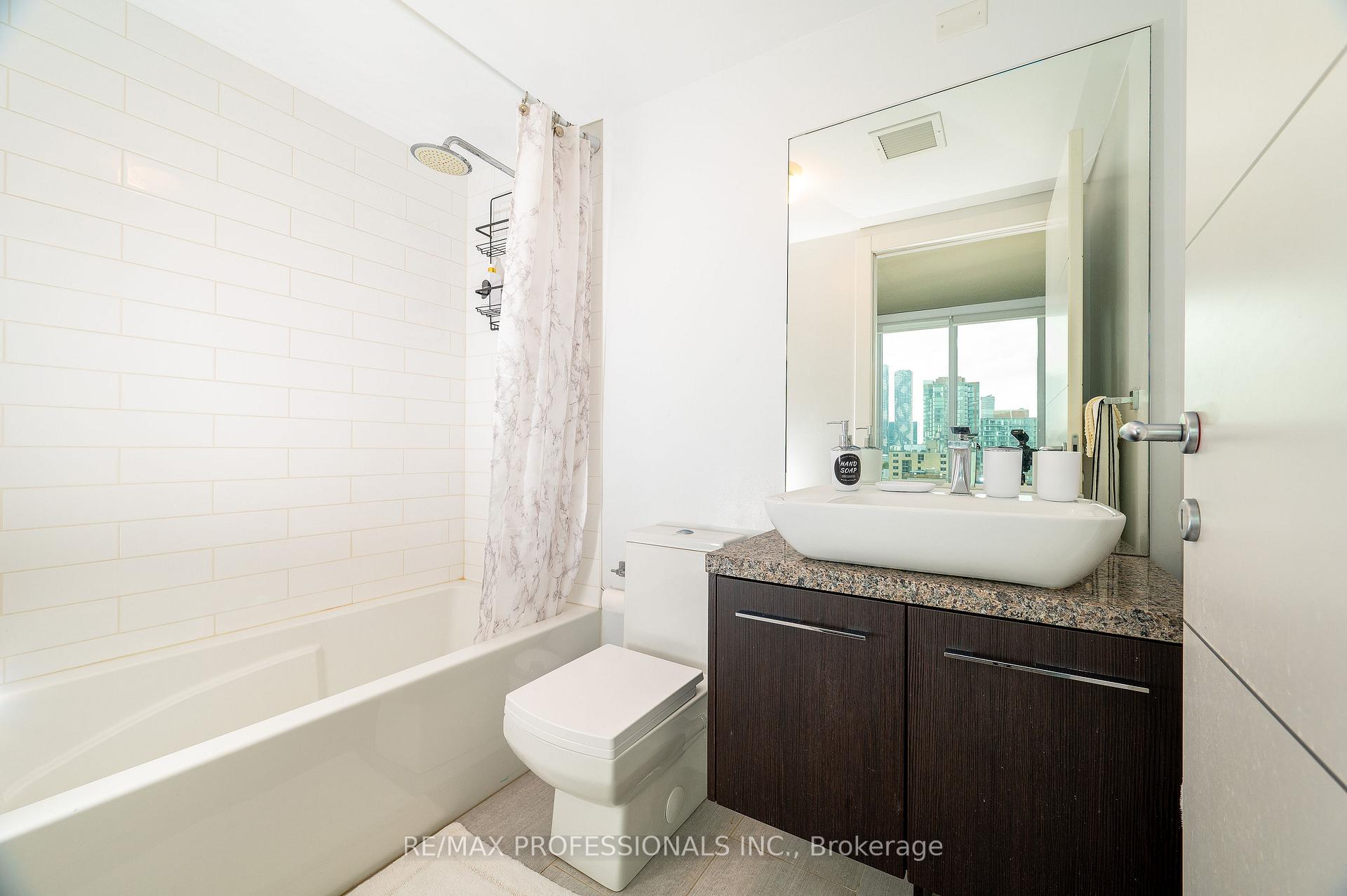 Photo 15 of Unit 704, 220 George Street, Toronto, Moss Park — HOMEH