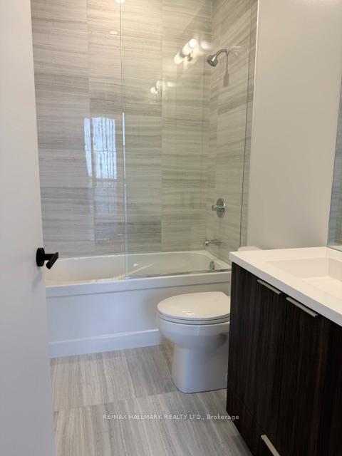 Photo 7 of Unit 1607, 8 Interchange Way E, Vaughan, Vaughan Corporate Centre — HOMEH