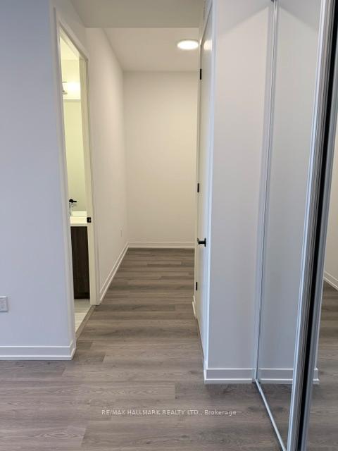 Photo 6 of Unit 1607, 8 Interchange Way E, Vaughan, Vaughan Corporate Centre — HOMEH