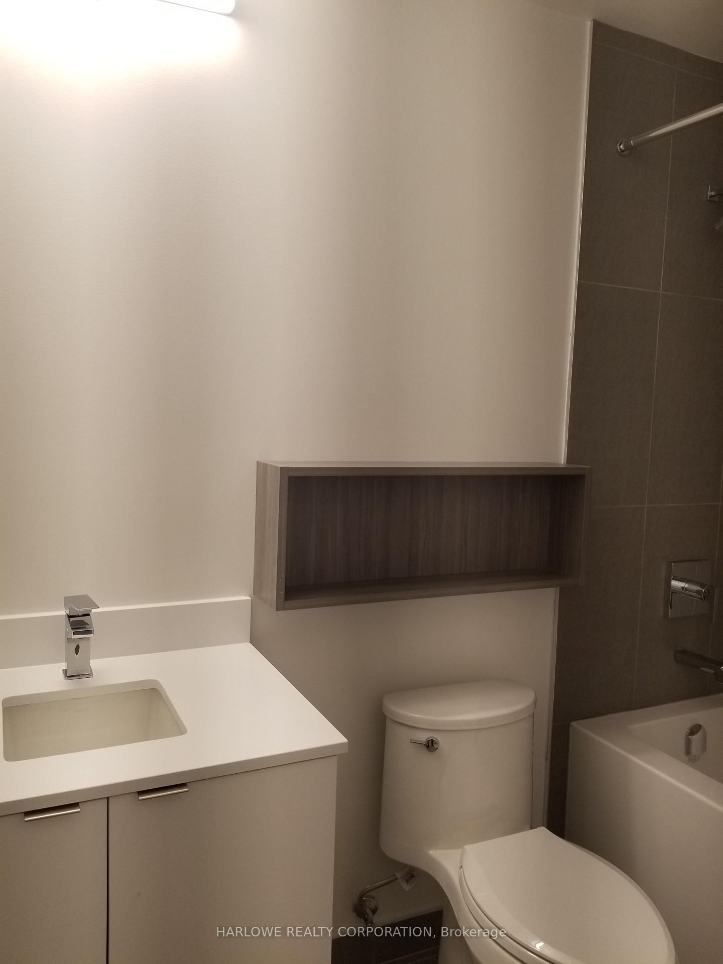 Photo 5 of Unit 1534 E, 70 Princess Street E, Toronto, Waterfront Communities — HOMEH