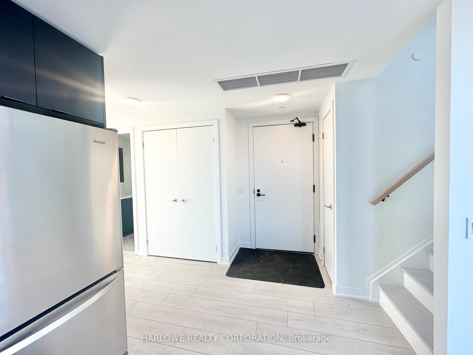 Photo 2 of Unit PH524 E, 1610 Charles Street, Whitby, Port Whitby — HOMEH