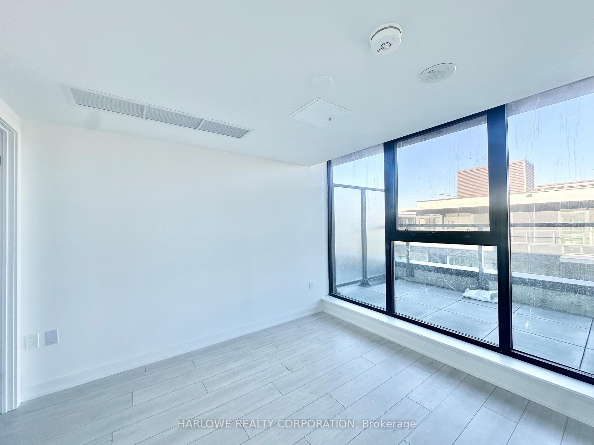 Photo 27 of Unit PH524 E, 1610 Charles Street, Whitby, Port Whitby — HOMEH