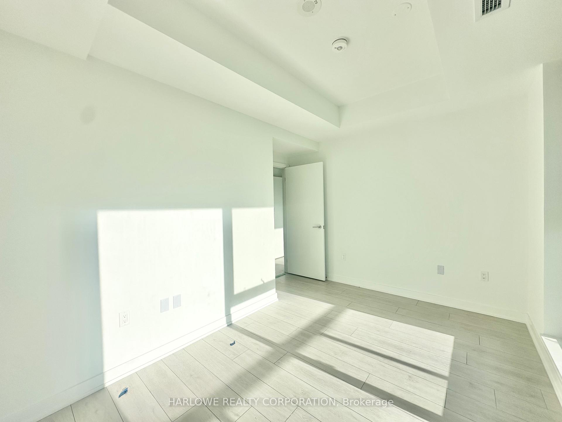 Photo 14 of Unit PH524 E, 1610 Charles Street, Whitby, Port Whitby — HOMEH