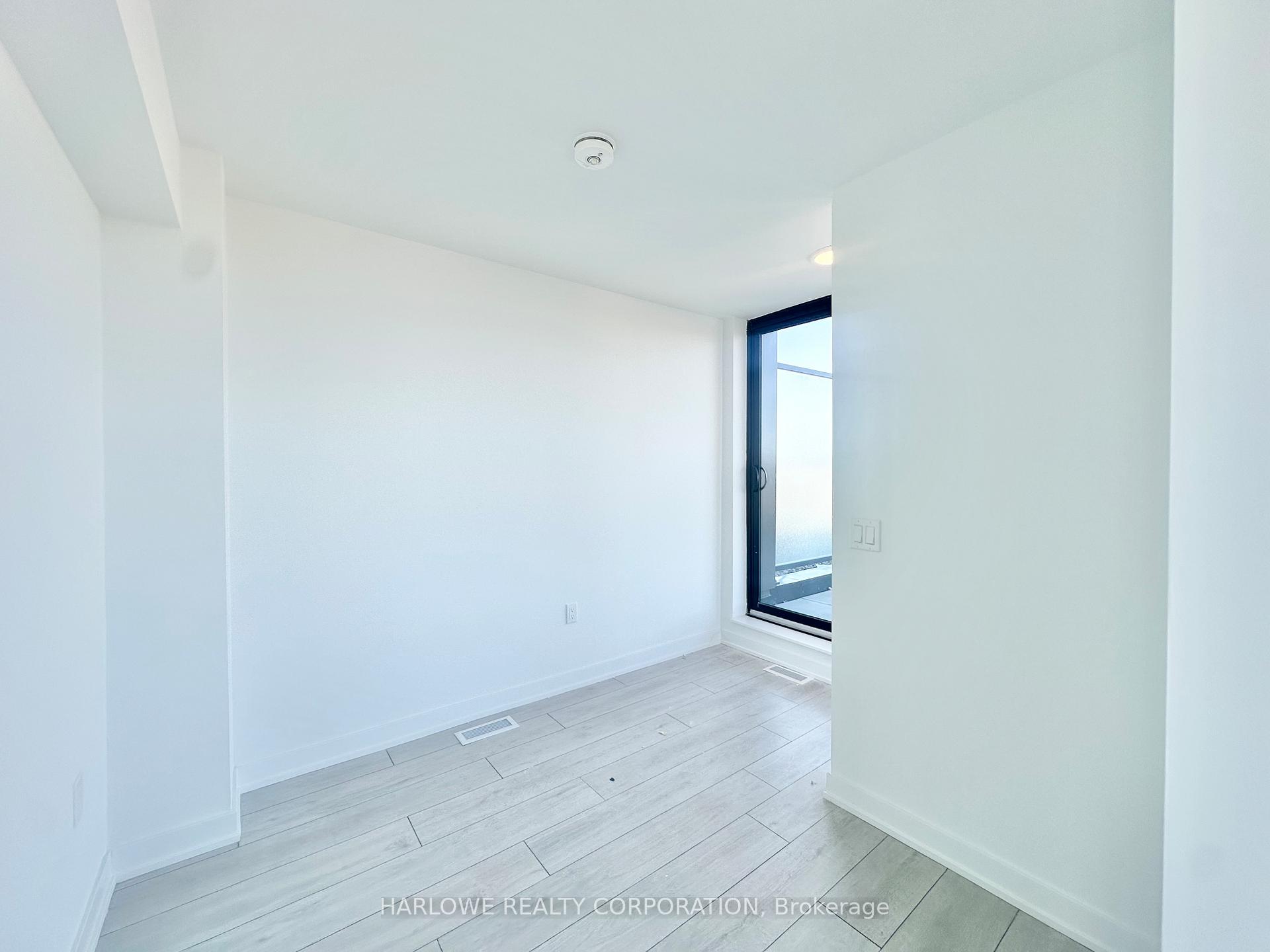 Photo 22 of Unit PH524 E, 1610 Charles Street, Whitby, Port Whitby — HOMEH