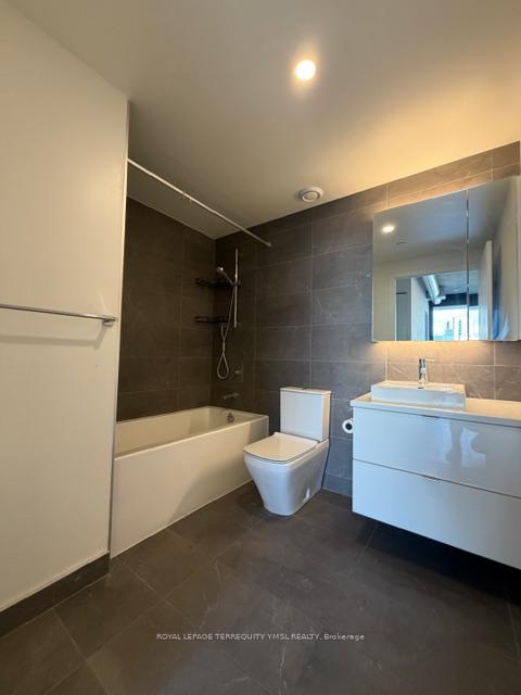 Photo 6 of Unit 612, 21 Lawren Harris Square, Toronto, Waterfront Communities — HOMEH