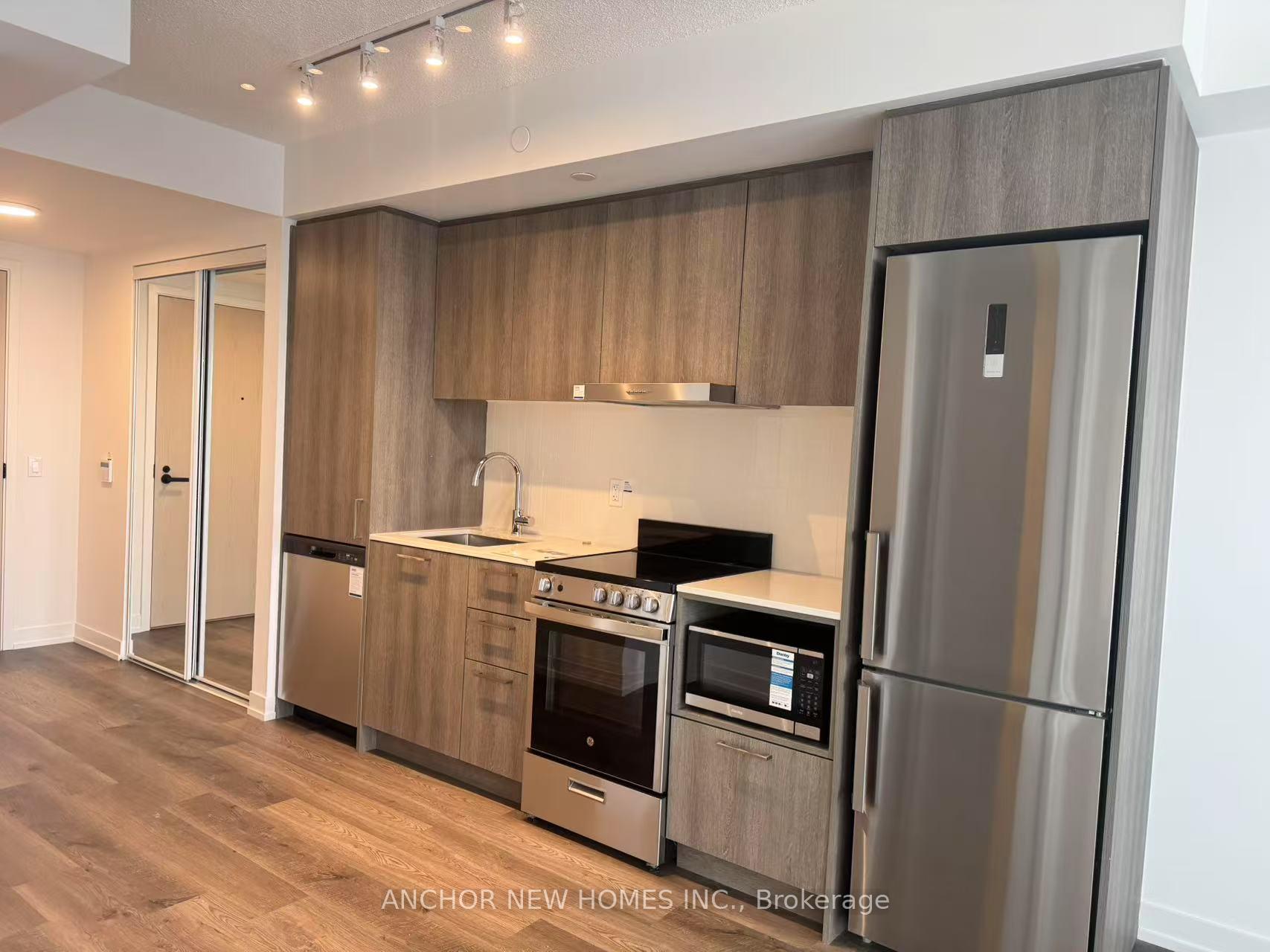 Photo 4 of Unit 1508, 195 Commerce Street, Vaughan, Vaughan Corporate Centre — HOMEH