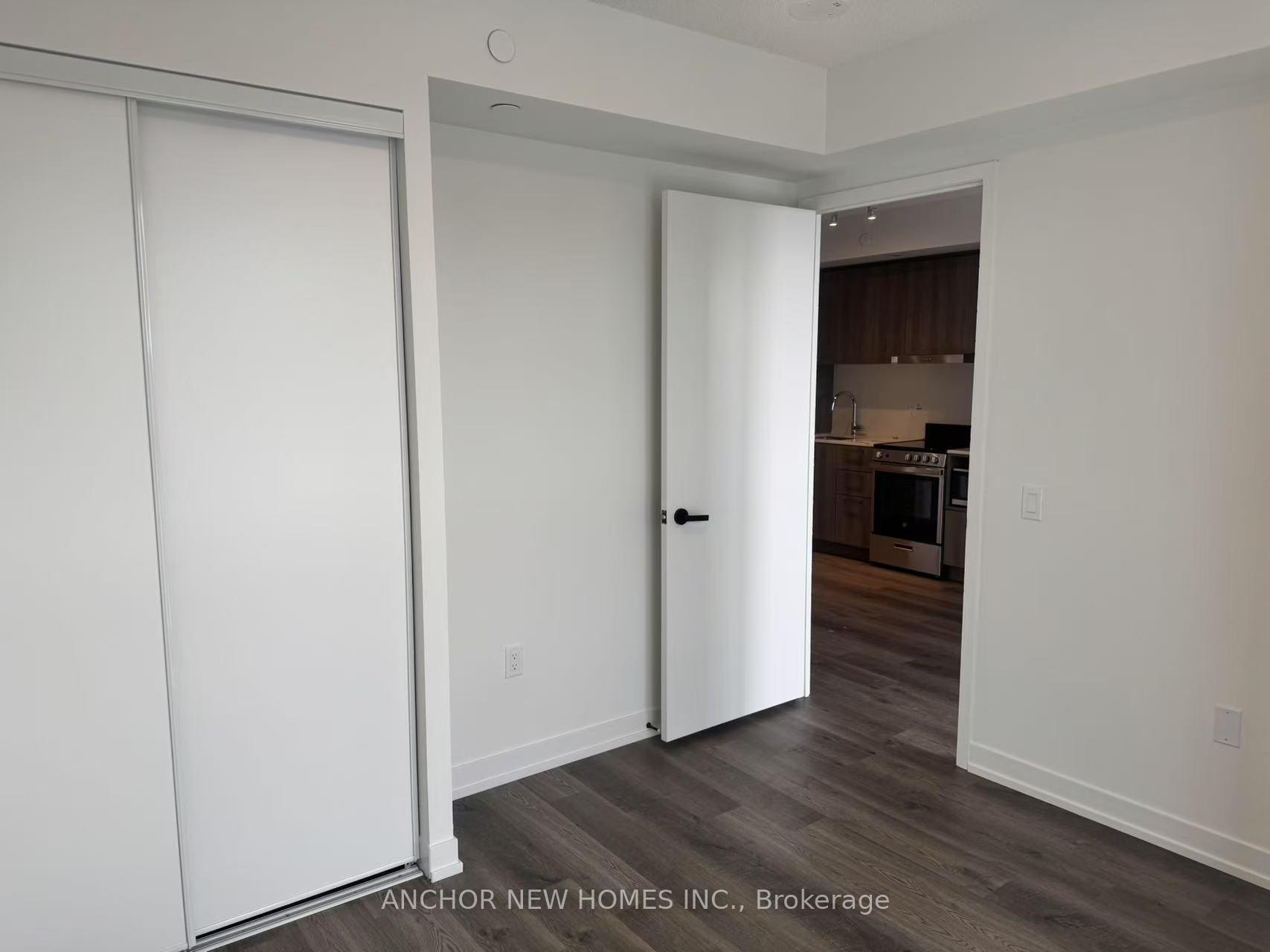 Photo 5 of Unit 1508, 195 Commerce Street, Vaughan, Vaughan Corporate Centre — HOMEH