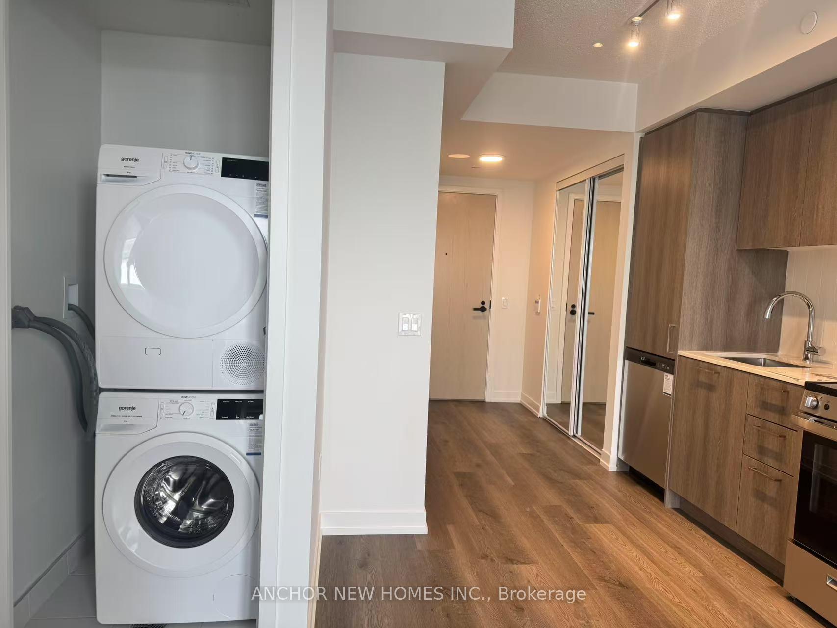 Photo 9 of Unit 1508, 195 Commerce Street, Vaughan, Vaughan Corporate Centre — HOMEH