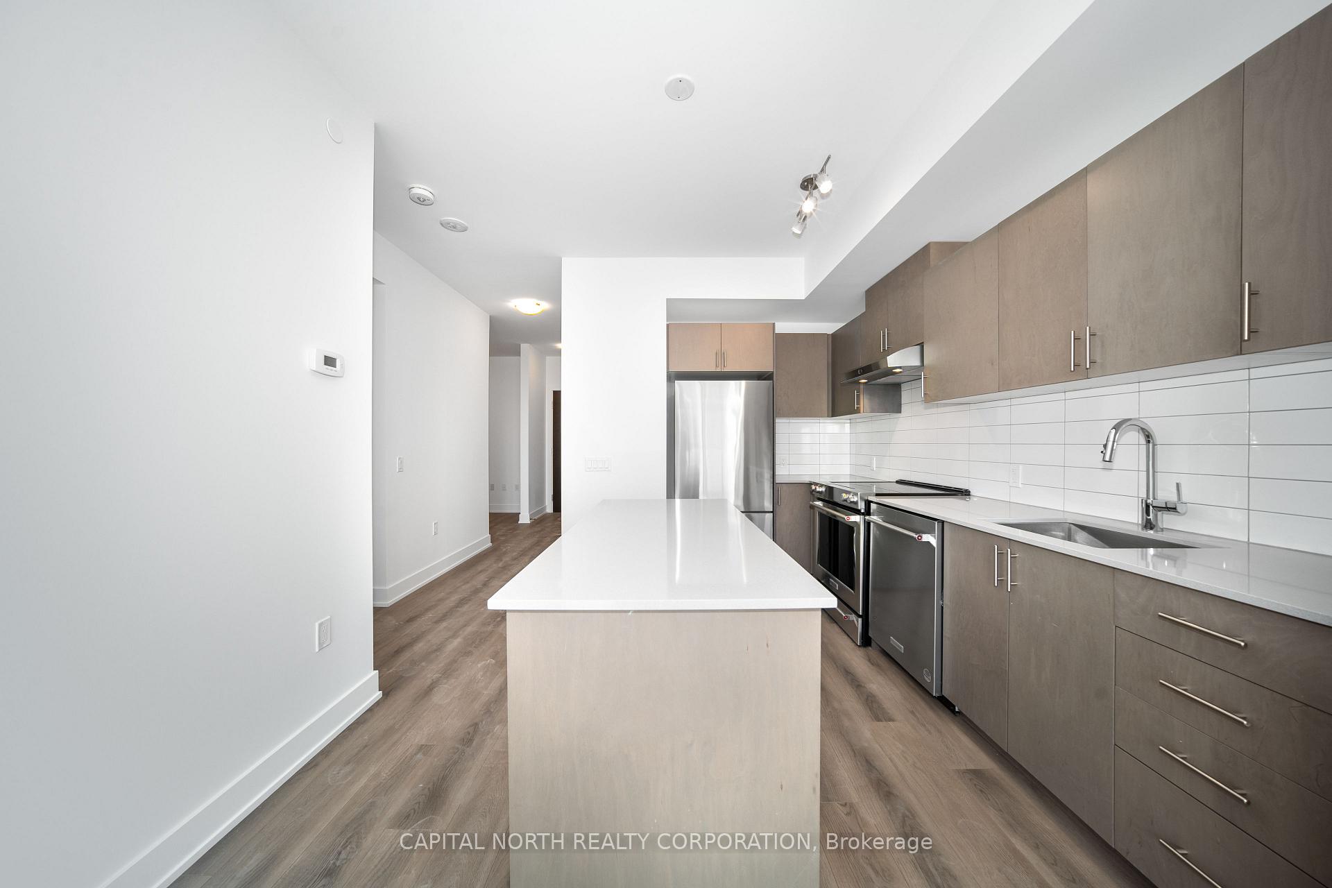Photo 5 of Unit 1003, 9000 Jane Street, Vaughan, Vellore Village — HOMEH