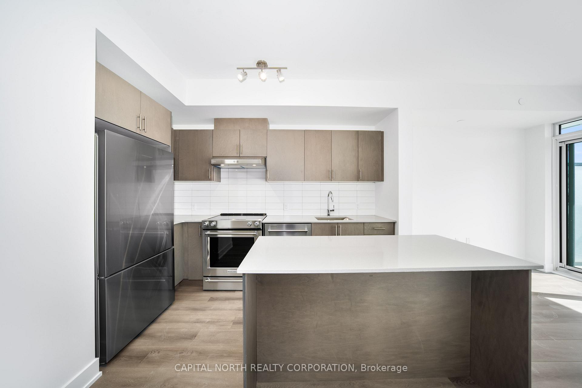 Photo 4 of Unit 1003, 9000 Jane Street, Vaughan, Vellore Village — HOMEH
