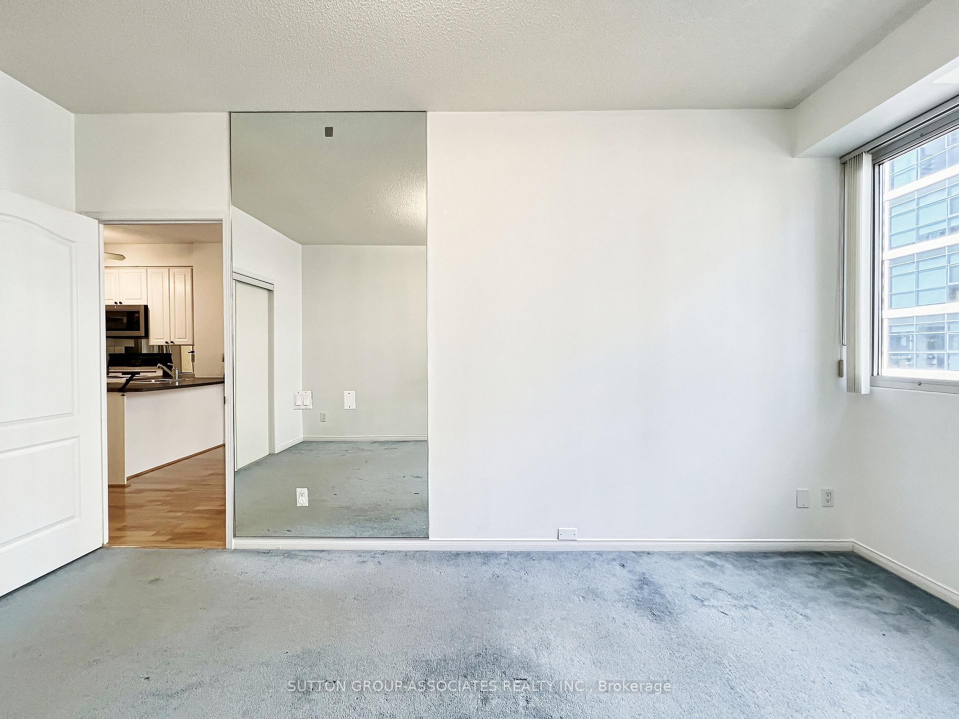 Photo 6 of Unit 406, 555 Yonge Street, Toronto, Church-Yonge Corridor — HOMEH