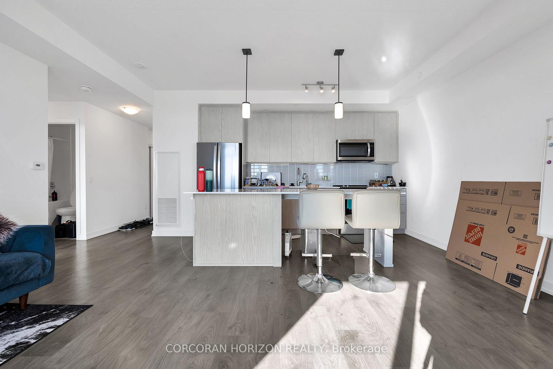 Photo 2 of Unit 1604, 55 Duke Street W, Kitchener, City Commercial Core — HOMEH