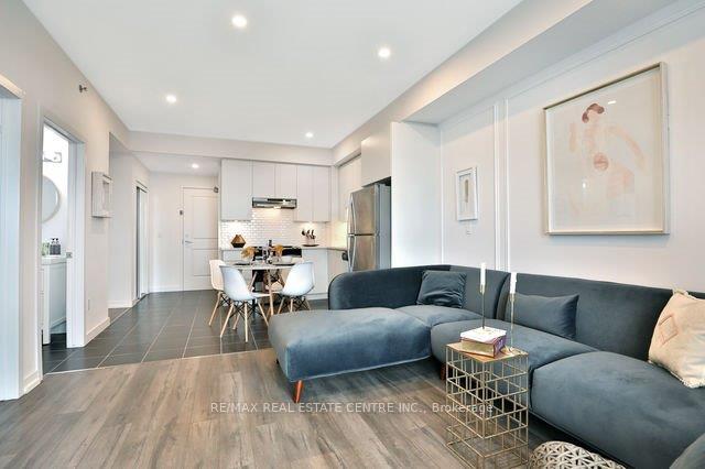 Photo 1 of Unit 318, 2490 Old Bronte Road, Oakville, Westmount — HOMEH