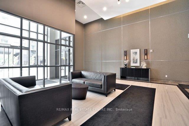 Photo 4 of Unit 318, 2490 Old Bronte Road, Oakville, Westmount — HOMEH
