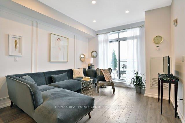 Photo 6 of Unit 318, 2490 Old Bronte Road, Oakville, Westmount — HOMEH