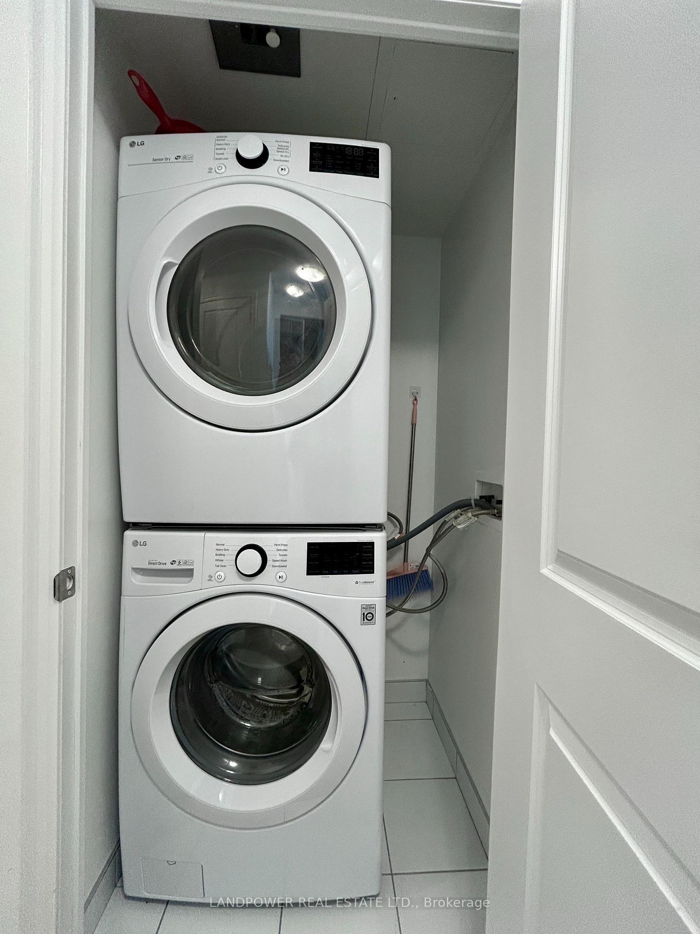 Photo 12 of Unit 1102, 10 Rouge Valley Drive W, Markham, Unionville — HOMEH