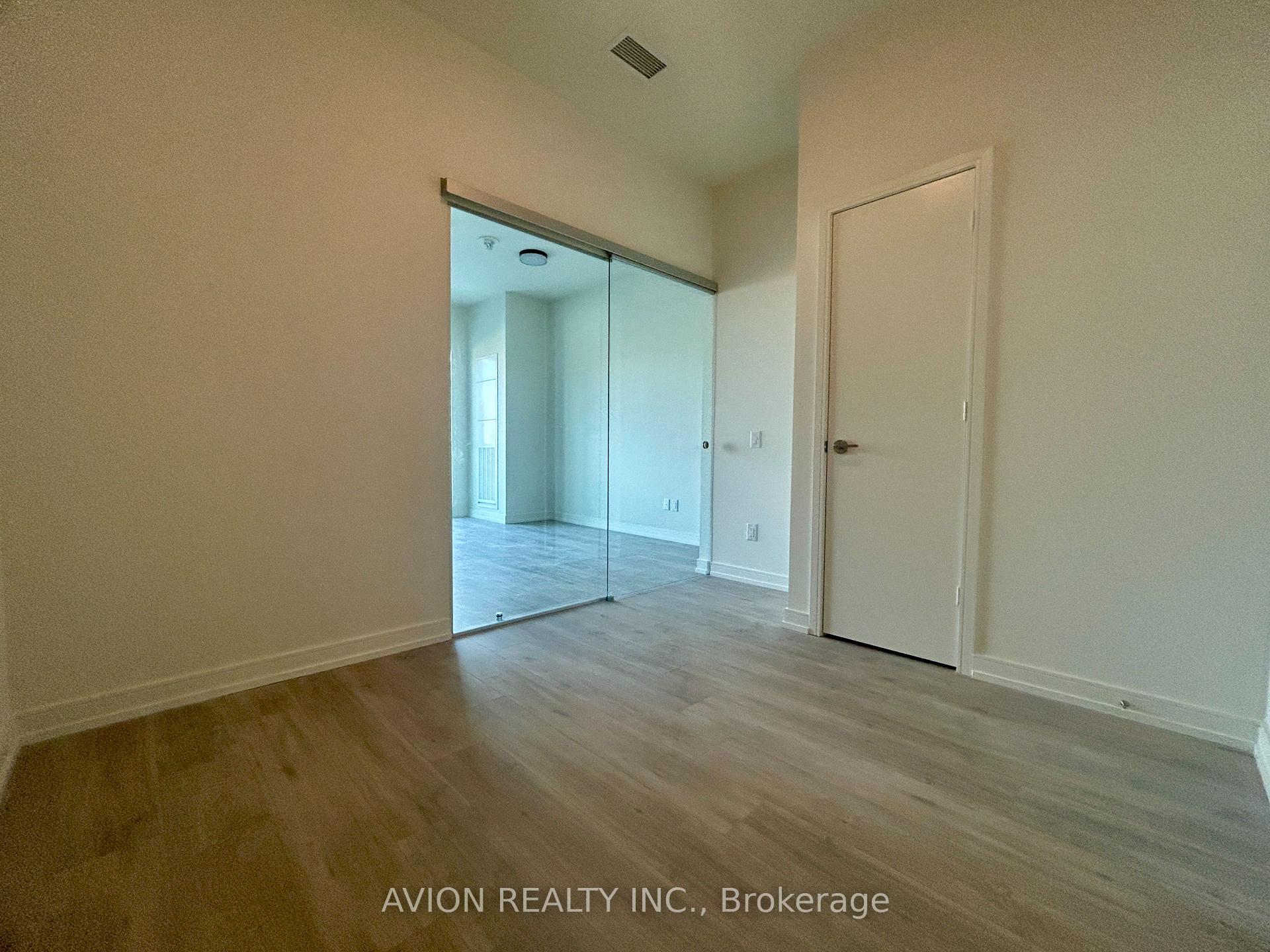 Photo 5 of Unit 803, 425 Front Street E, Toronto, Waterfront Communities — HOMEH