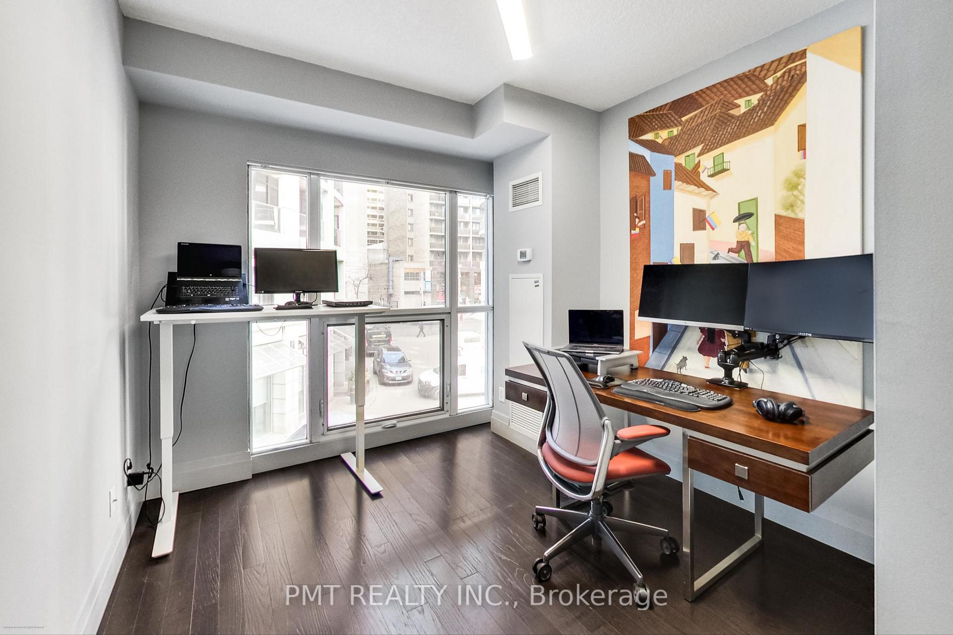 Photo 23 of 14 Granby Street, Toronto, Church-Yonge Corridor — HOMEH