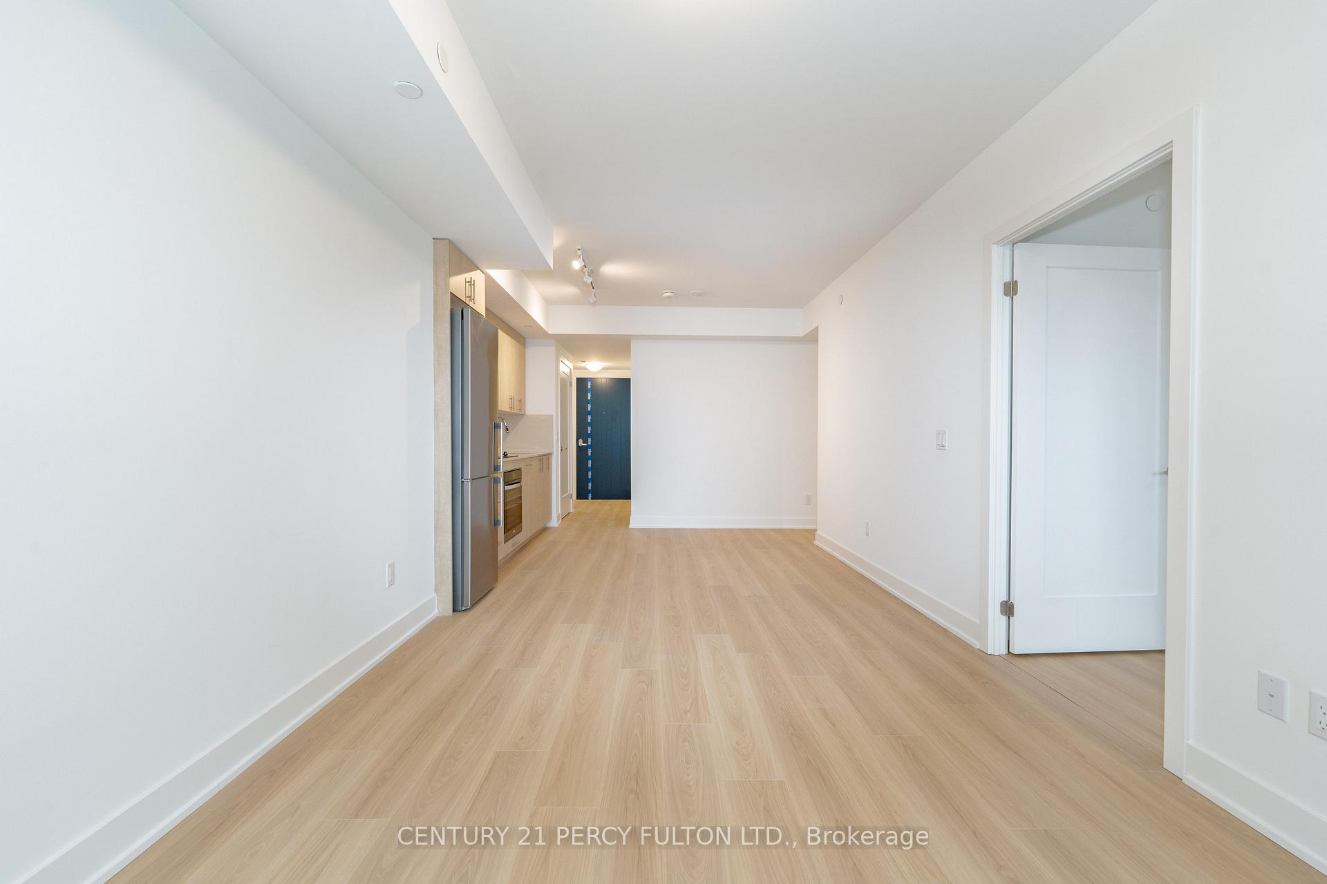 Photo 15 of Unit 1114, 2545 Simcoe Street N, Oshawa, Windfields — HOMEH