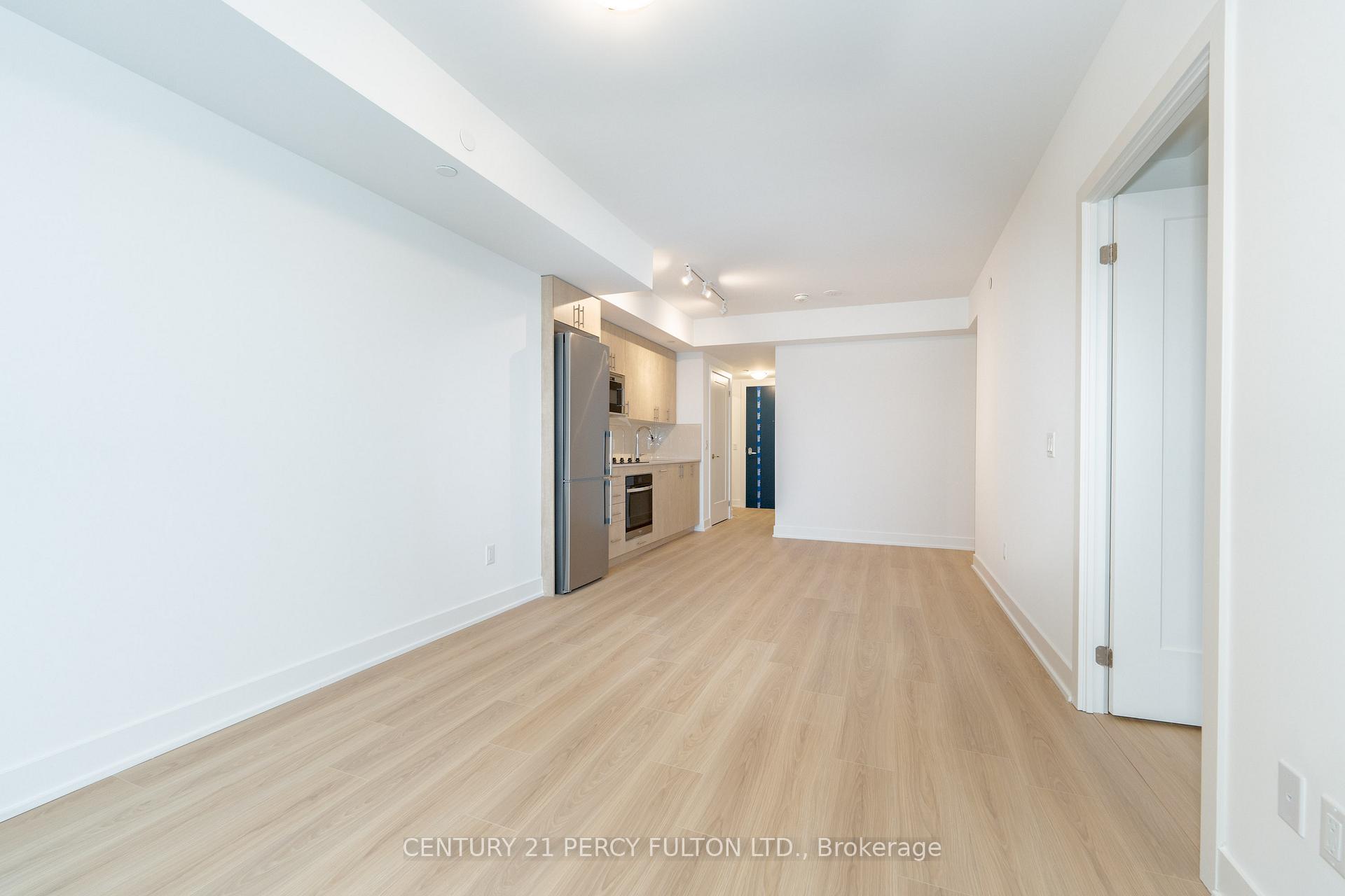 Photo 5 of Unit 1114, 2545 Simcoe Street N, Oshawa, Windfields — HOMEH