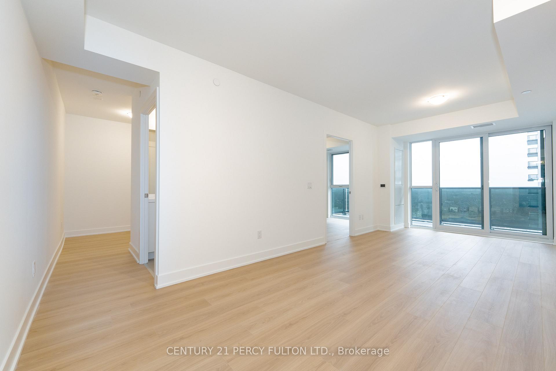 Photo 11 of Unit 1114, 2545 Simcoe Street N, Oshawa, Windfields — HOMEH
