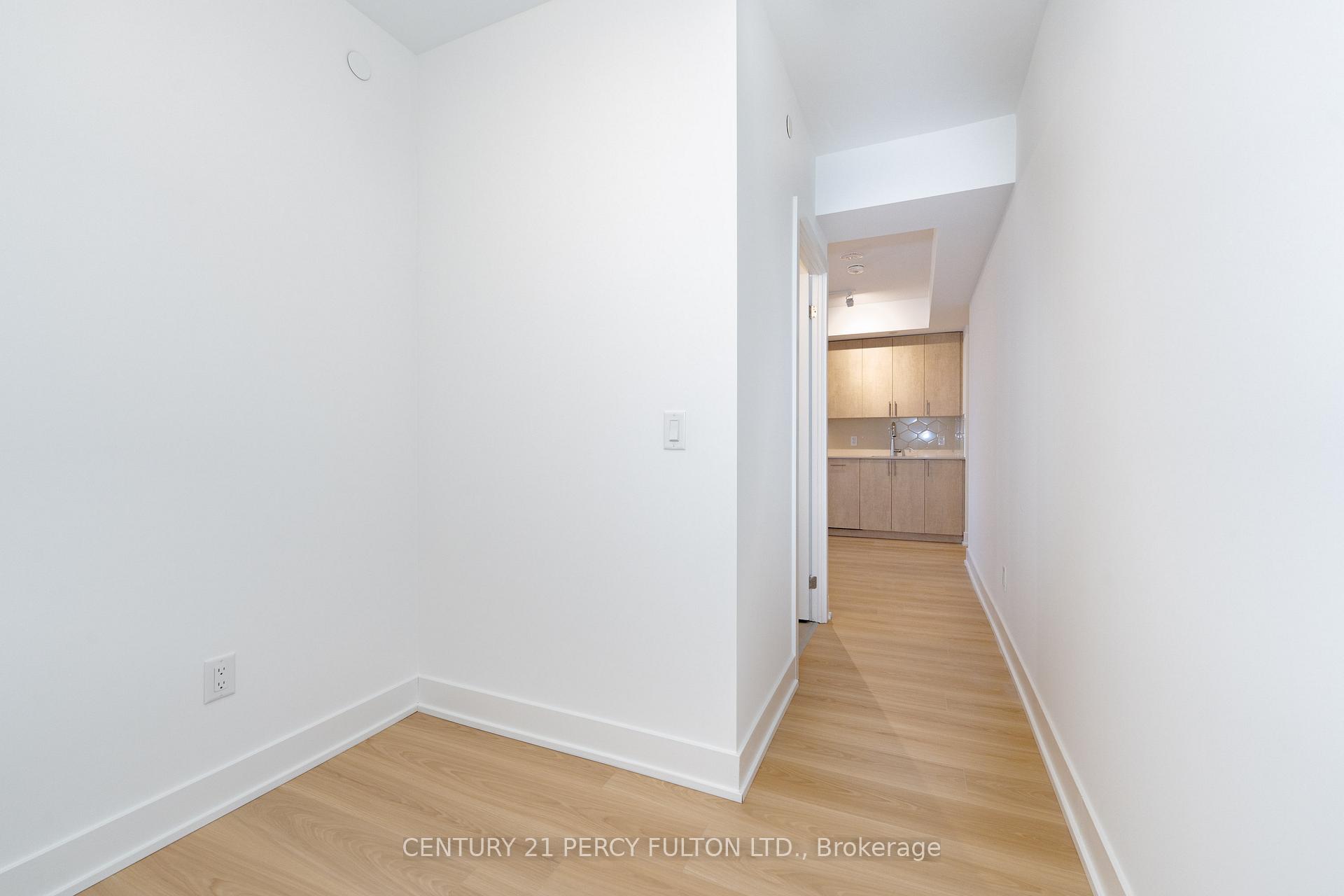 Photo 6 of Unit 1114, 2545 Simcoe Street N, Oshawa, Windfields — HOMEH