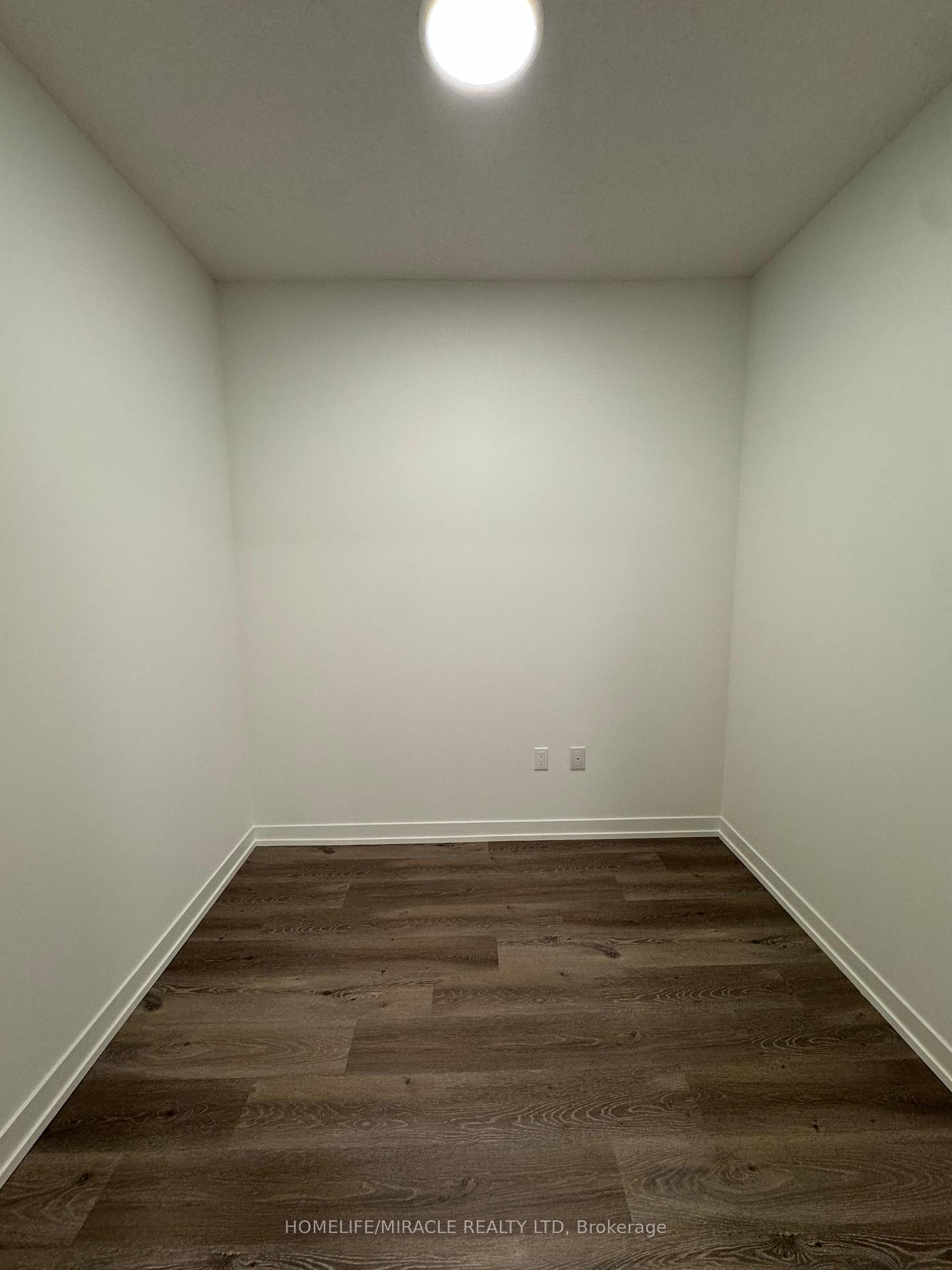 Photo 2 of Unit 2101, 225 Commerce Street, Vaughan, Vaughan Corporate Centre — HOMEH