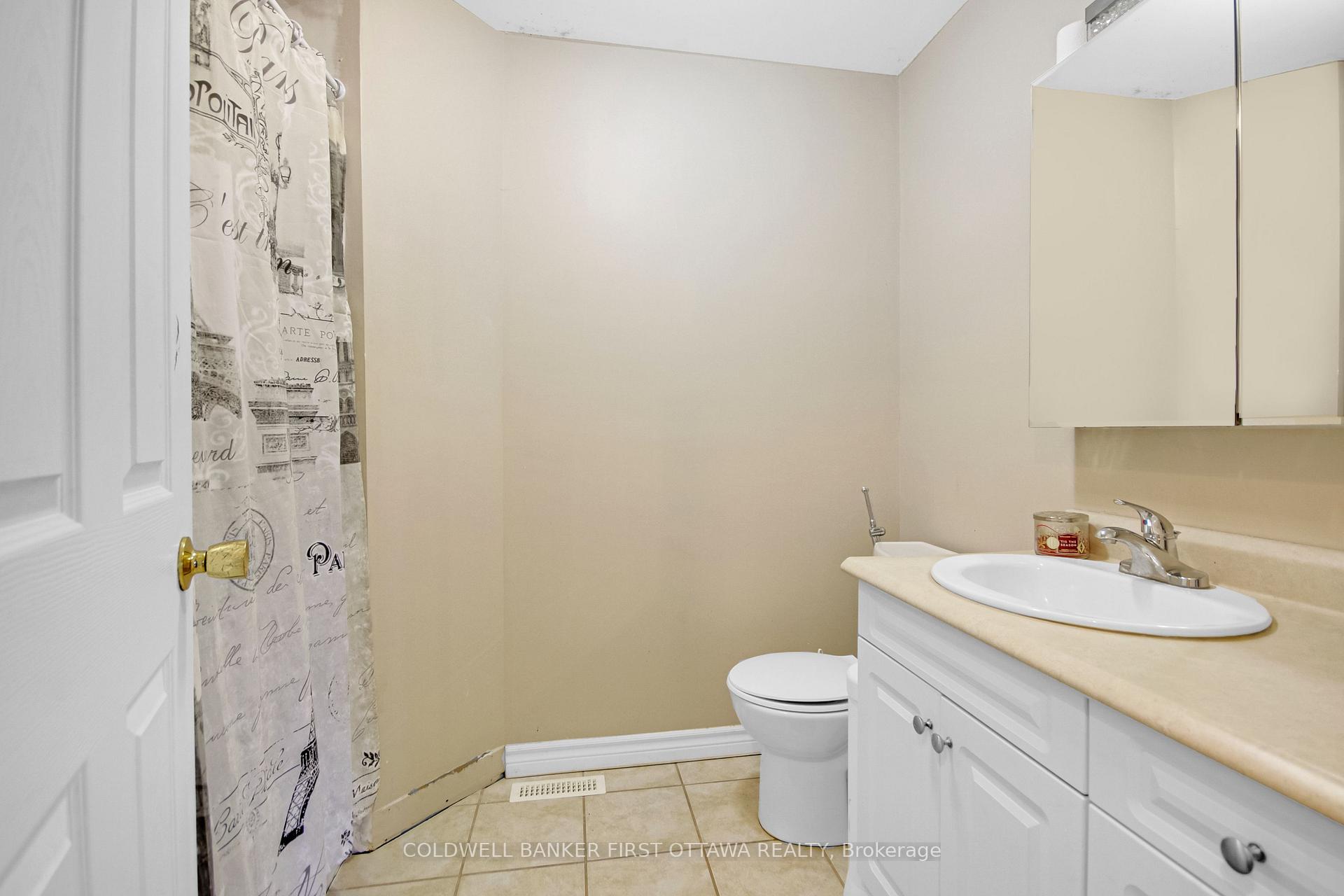 Photo 11 of 7020 Parkway Road, Ottawa, Greely — HOMEH